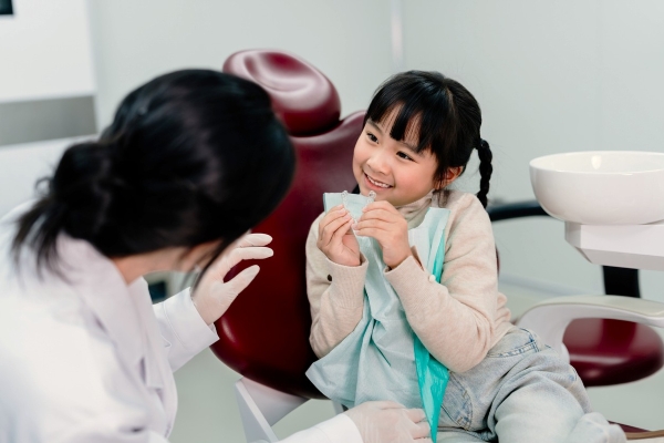 子どものマウスピース矯正（インビザライン・ファースト）って実際どう？ メリット・デメリット、費用、後悔しないためのポイントを徹底解説 画像